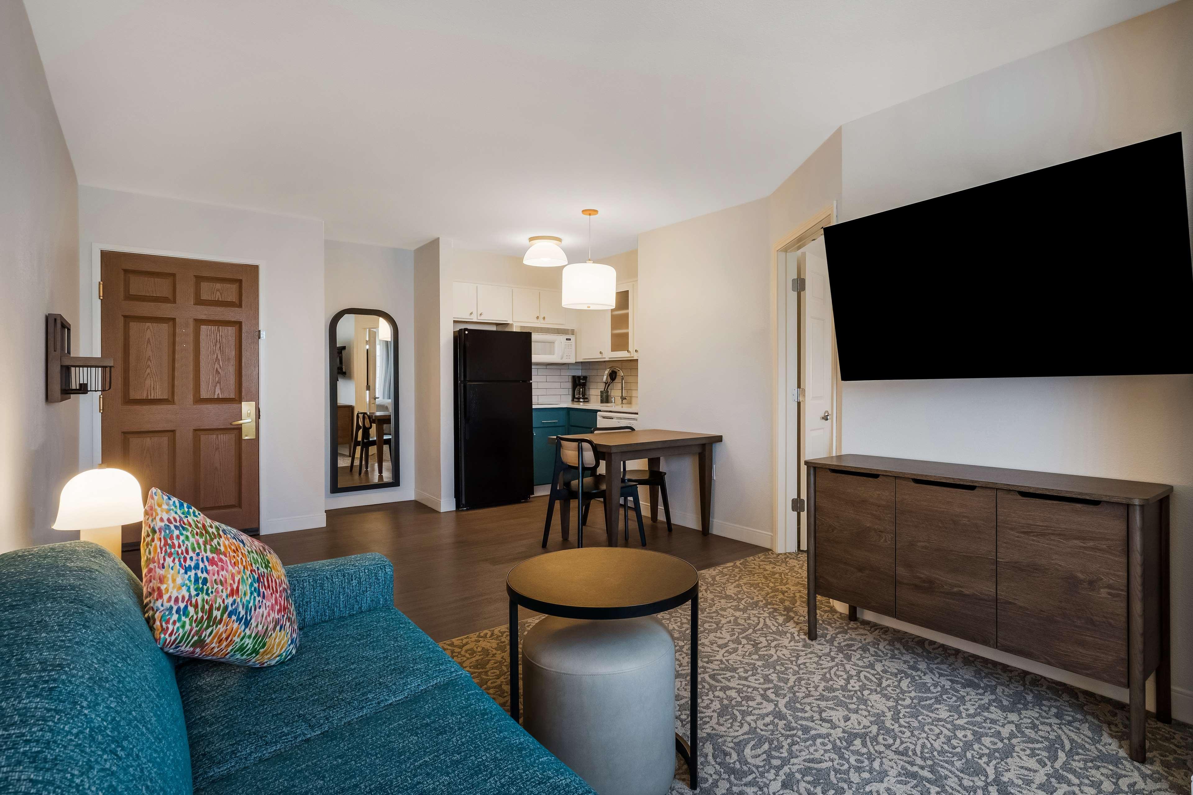 One Bedroom Suite - Two Doubles image